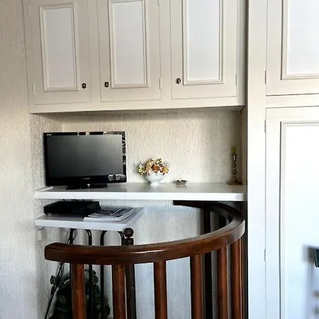Apartment La Bartavelle - Petit Duplex Avec Balcon A Proximite Des Pistes Courchevel